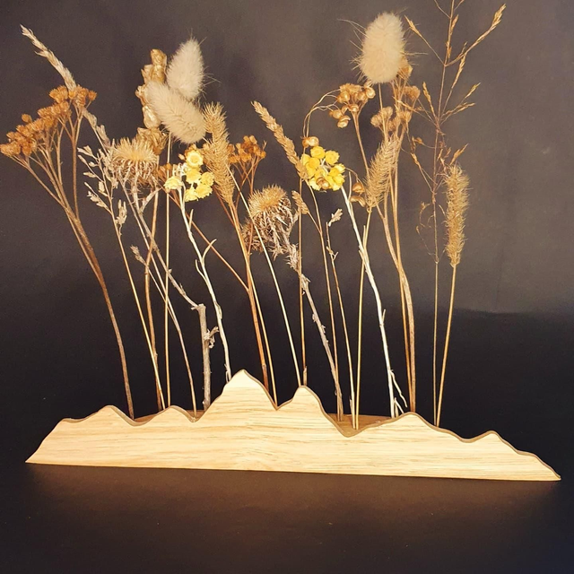 Support décoratif pour fleurs séchées silhouette Montagnes