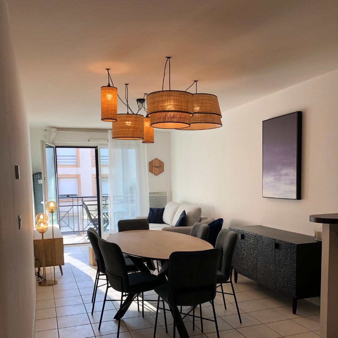 Suspension moderne 5 lumieres - sur mesure