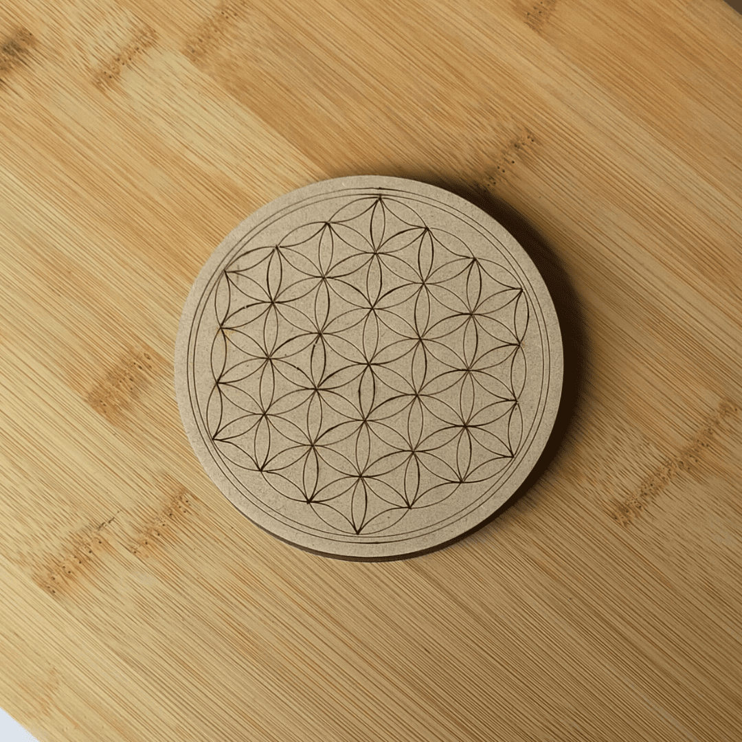 fleur de vie bois, sous verre,