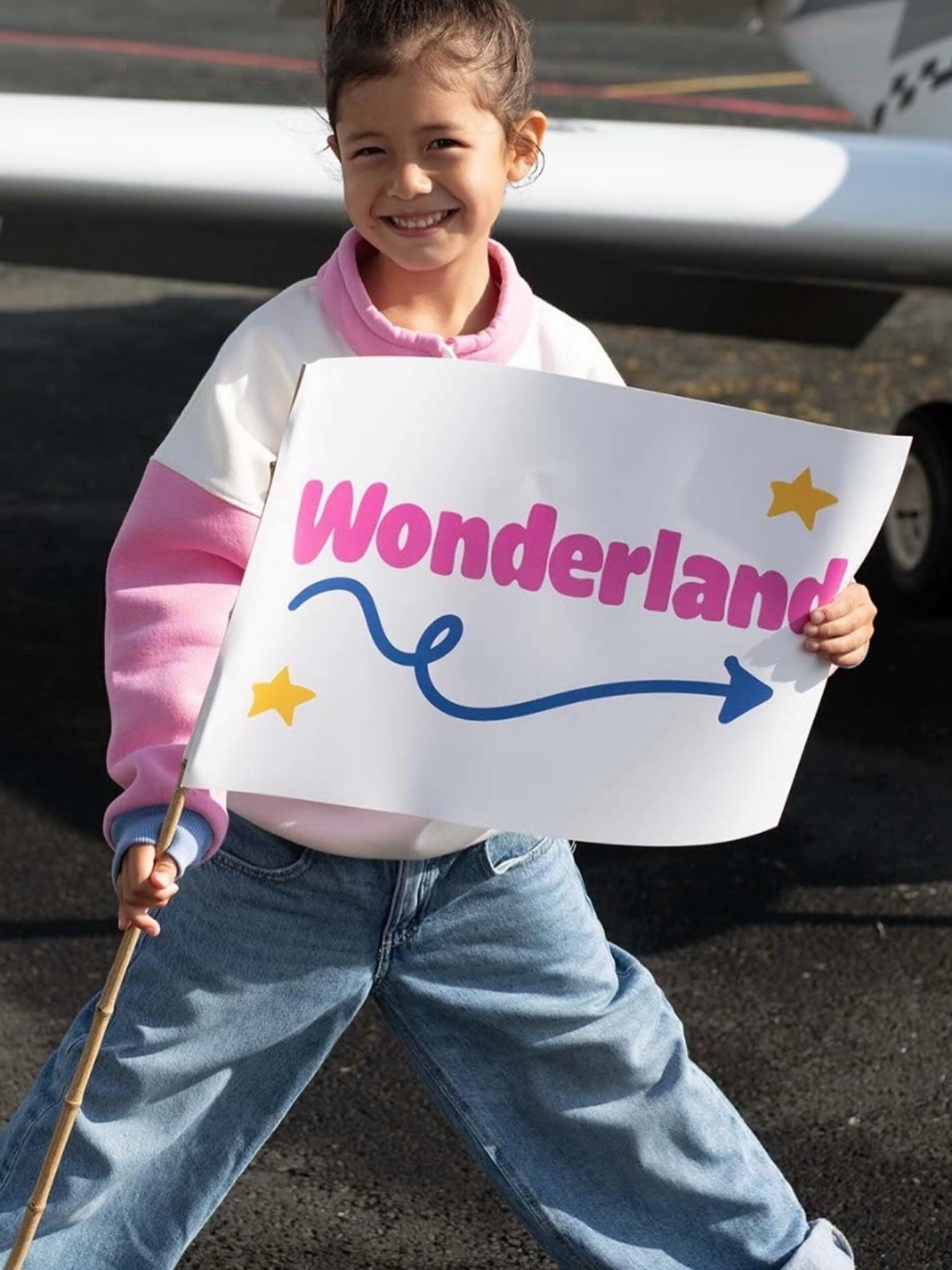Wonderland ????  • ꜱᴡᴇᴀᴛ ʀéᴛʀᴏ ????????’ꜱ - ᴠᴇʀꜱɪᴏɴ ᴇɴꜰᴀɴᴛ •
