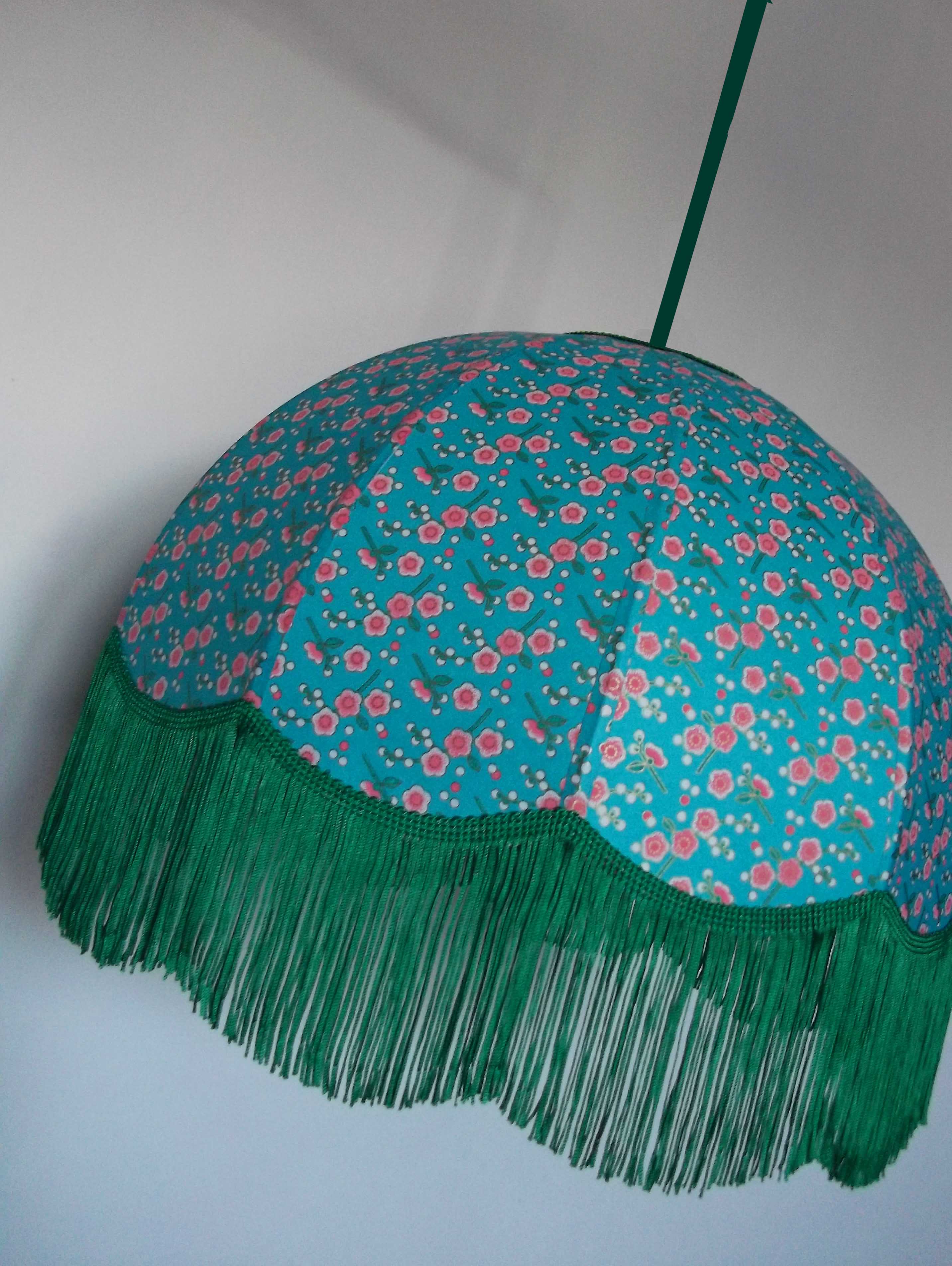 Suspension rétro à frange 