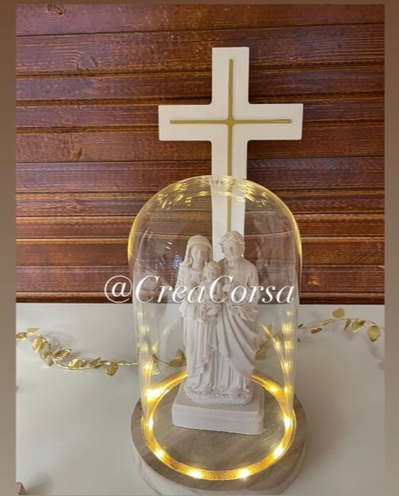 Sainte Famille Marie Jésus Joseph sous cloche en verre LED – Création en Jesmonite® par CREA CORSA®