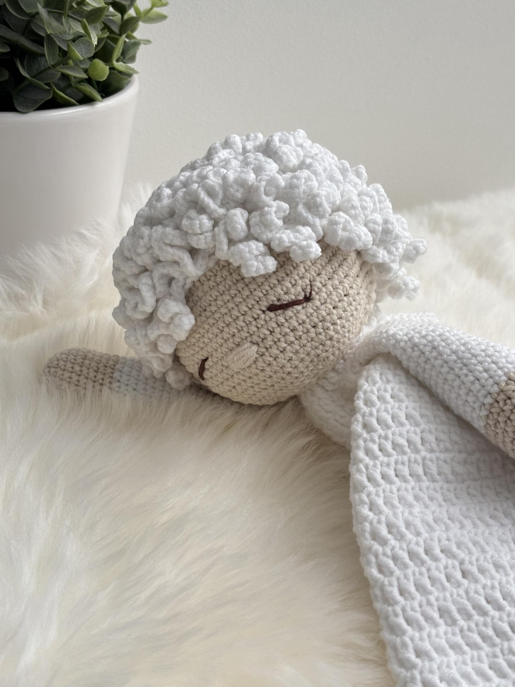 Doudou fait main lenaknits