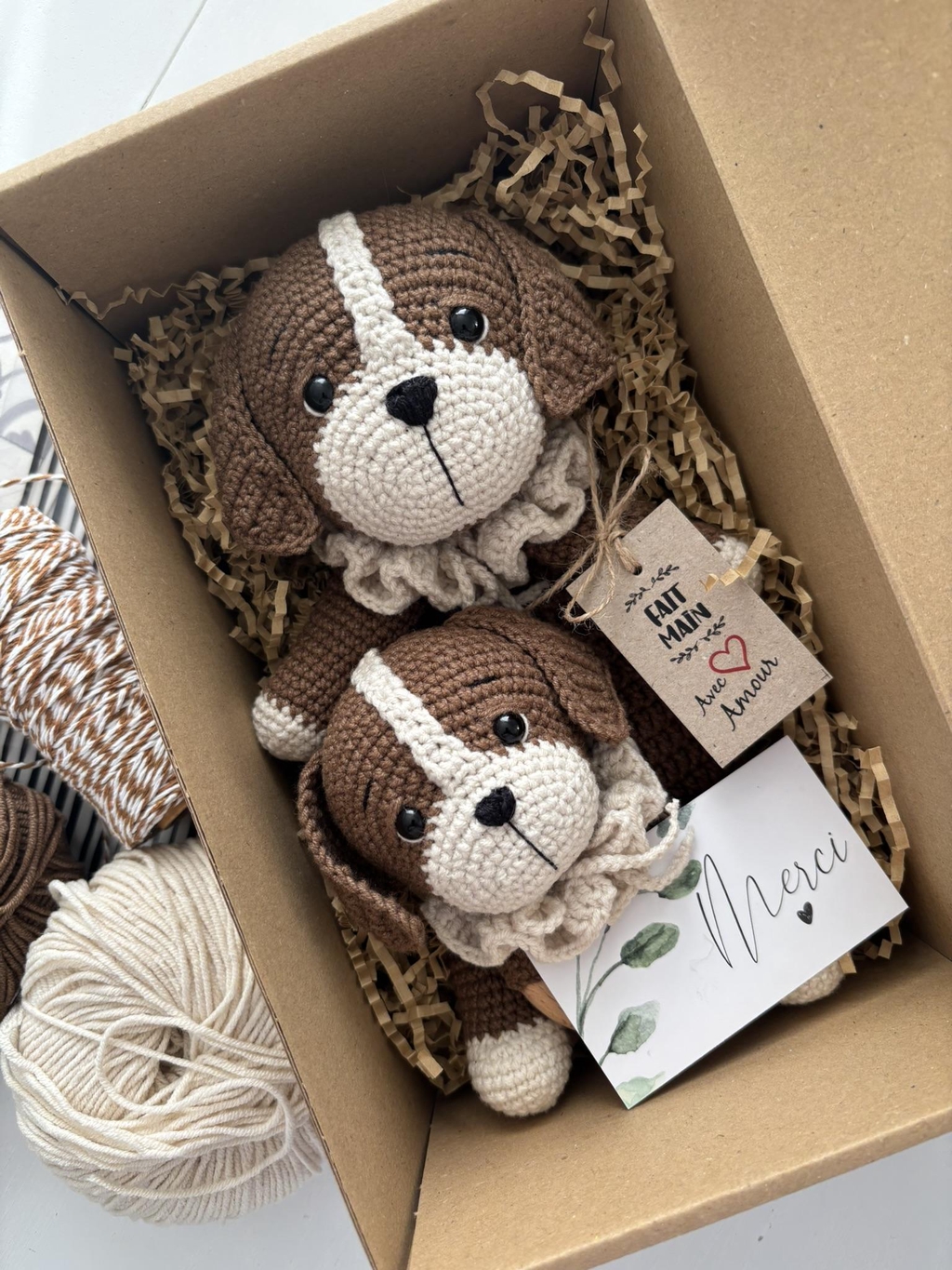 Coffret cadeau naissance fait main pour bébé.