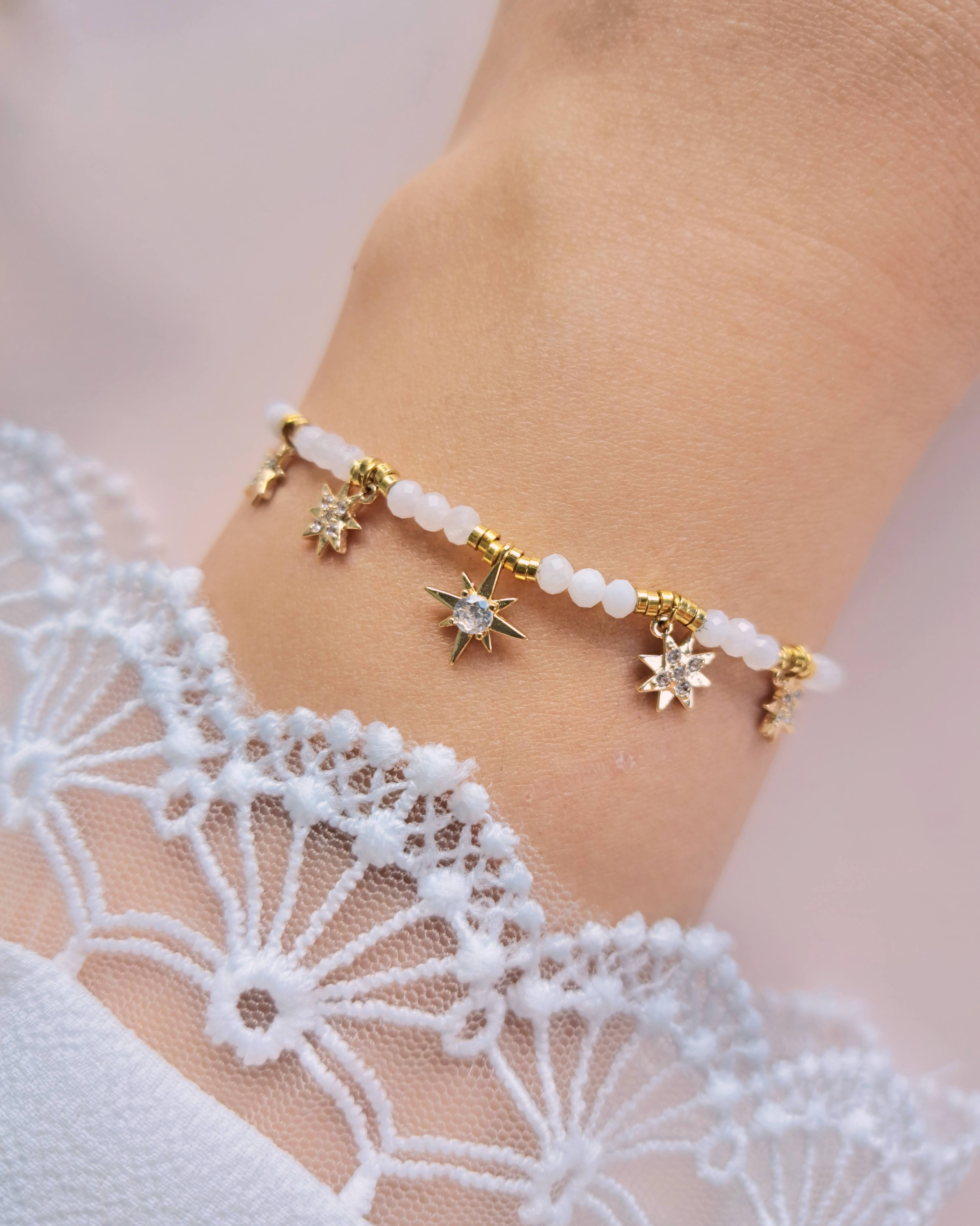 Bracelet pierre de lune à étoiles - Astrid